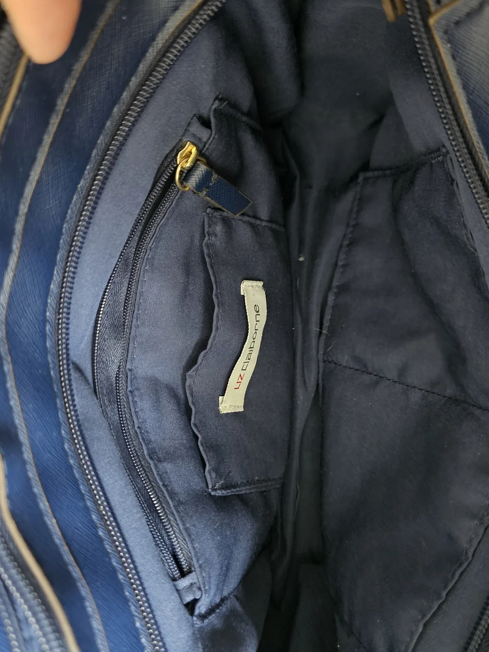 Liz Claiborne Mini Tuxedo Tote Bag in navy blue